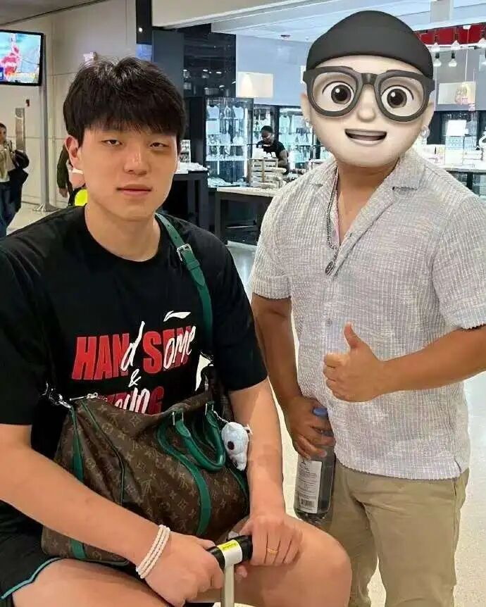 iz, 队友同队进