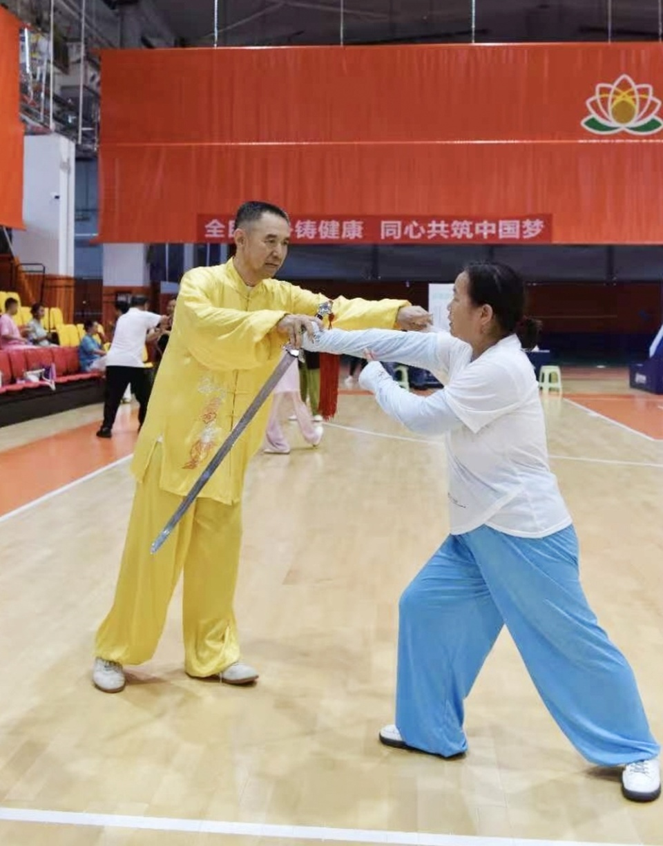 业发展注入 业发展注入