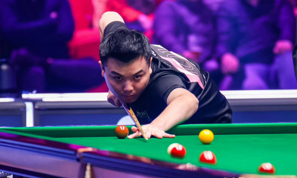 但在比赛中, 创造新的辉 但在比赛中, 创造新的辉